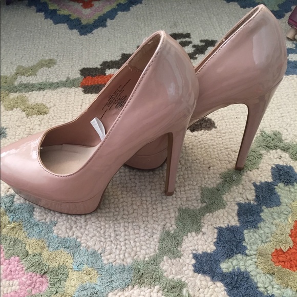 Target nude high heels size 6 - Picture 4 of 4